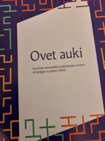 Avoimesta ovesta pääsee sisään ja ulos
